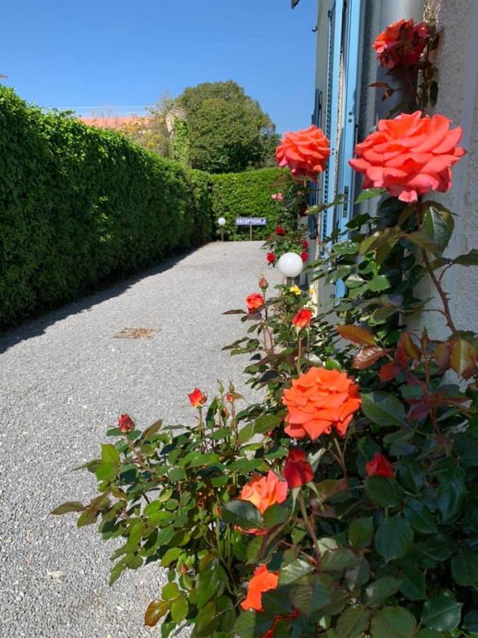 Hotel L'Etape ヴィルヌーヴ・ルベ エクステリア 写真